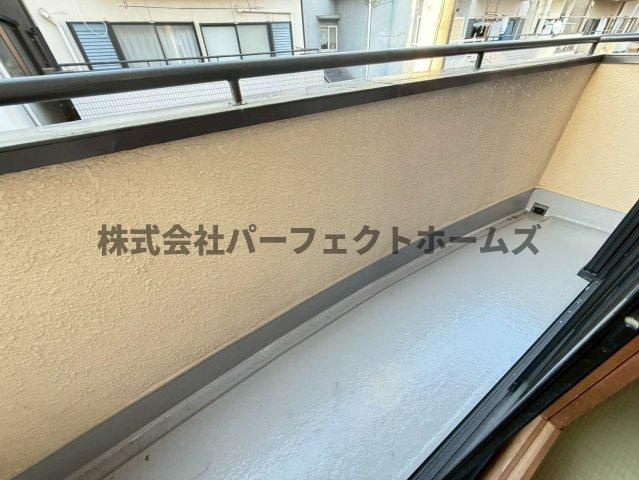 池之宮1丁目戸建　賃貸のバルコニー|落ち着いた時間を過ごせるバルコニーです