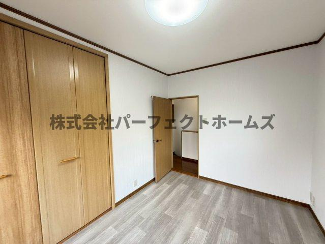 池之宮1丁目戸建　賃貸の洋室|コンパクトで使いやすい洋室です