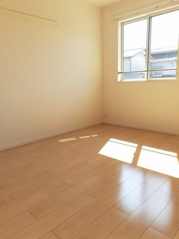 エクセル壱番館の寝室|クローゼット付の寝室です☆
