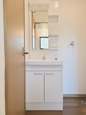 【洗面所】 | シャルム・マカタ