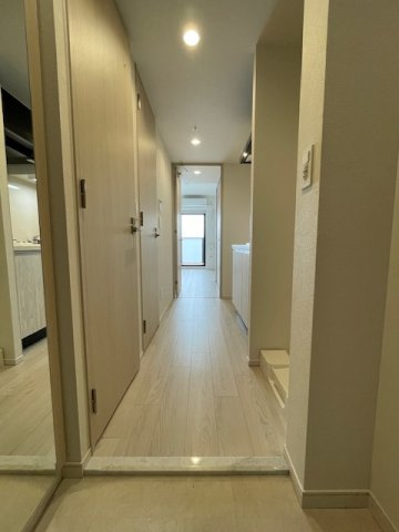 ブランシエスタ森ノ宮の玄関