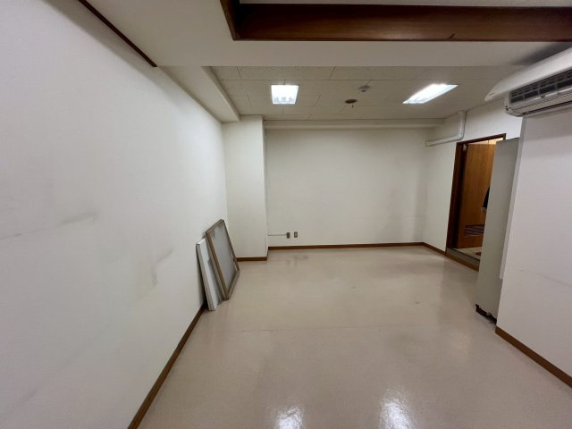 メゾン京口門の内装|士業・スクール・学習塾・診療所に適しています☆