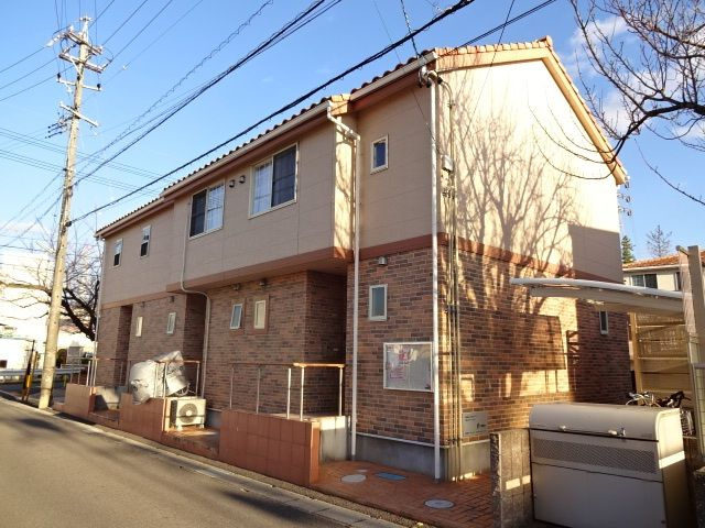 ワイズ　スクエア　Ａ棟の外観