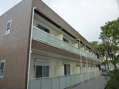リブリ・興の外観