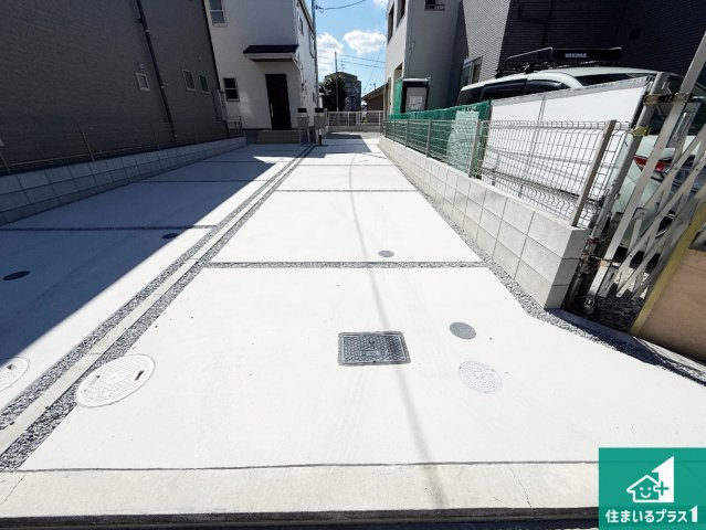 ◆堺市美原区平尾　第3期　新築一戸建ての駐車場|駐車スペース！散水栓があるので、こまめに愛車を洗えます！