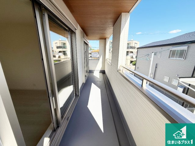 ◆堺市美原区平尾　第3期　新築一戸建てのバルコニー|日当たりのよいバルコニー！お部屋が開放的に！