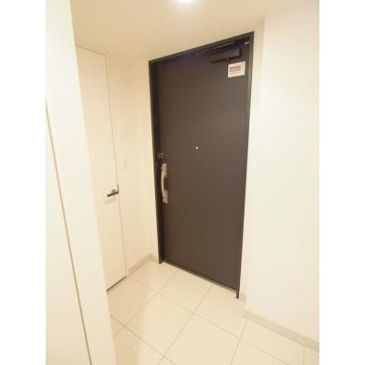 ＭＦＰＲ目黒タワーの玄関