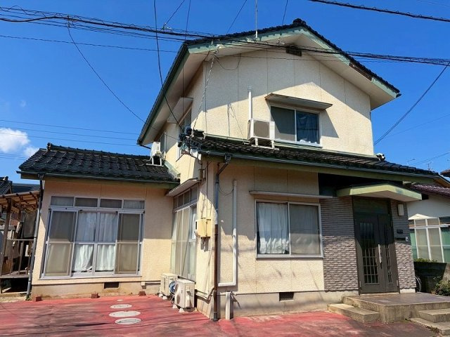 米子市富益町中古戸建の外観|敷地面積約44坪となります。
