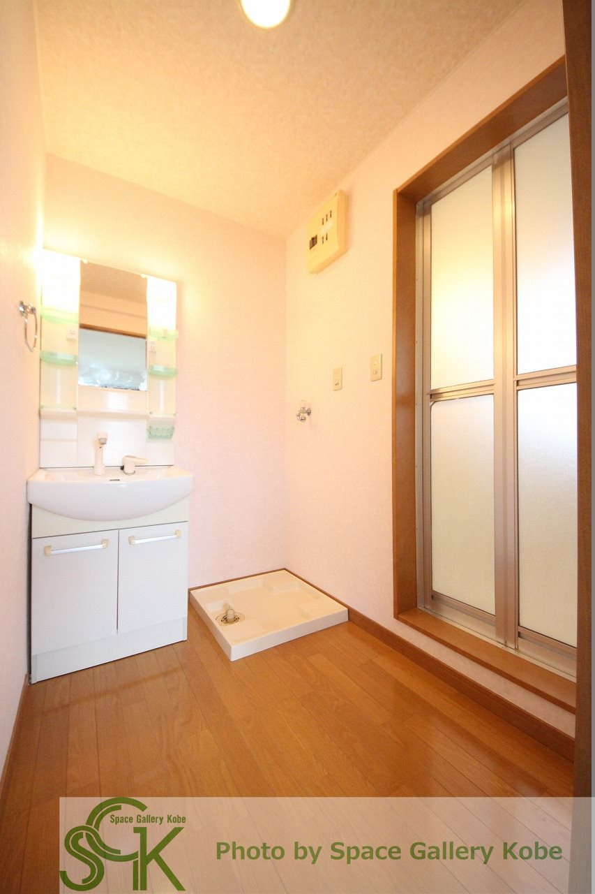 アベール・クガの洗面所|※お部屋により仕様が異なる場合があります※
