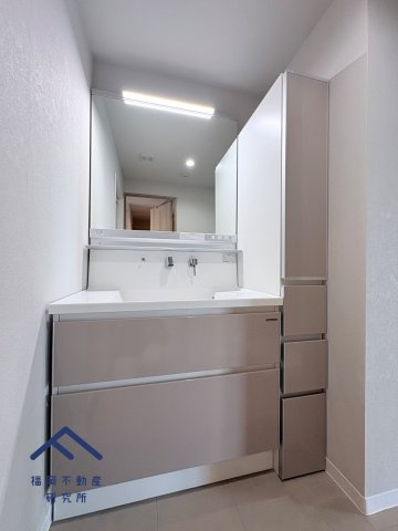 のむら貝塚ガーデンシティ六番館の独立洗面台
