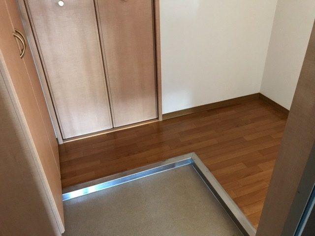 フォブールさなえの玄関|玄関