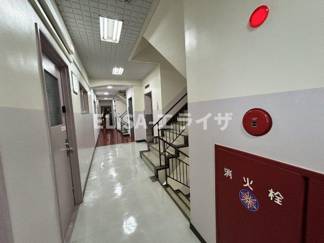 第一銀座ビルのロビー