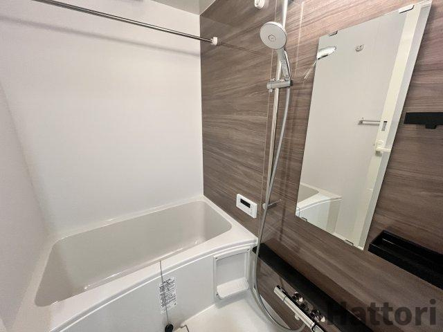 ブランシエスタ南吹田パークサイドの浴室