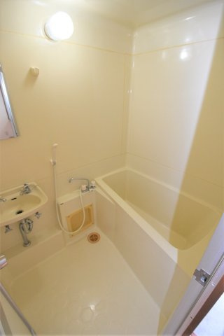 センチュリーの浴室