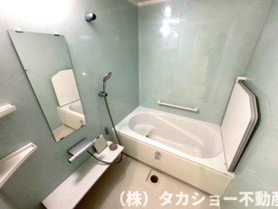 【浴室】 | サウスヒルズ中央　16号棟 | お風呂です