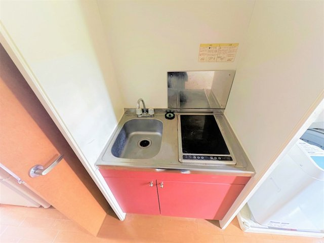 レオパレス舟倉のキッチン