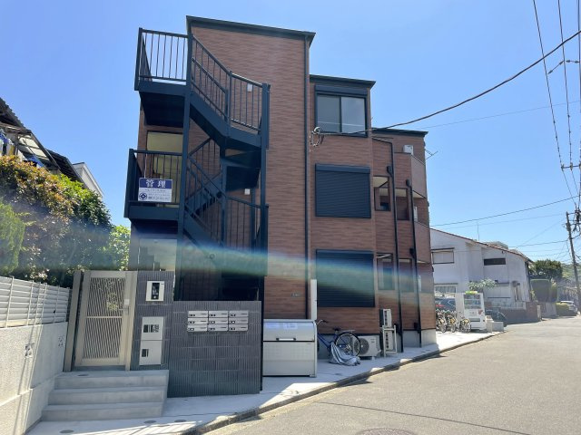 ベレッツァ久里浜の外観