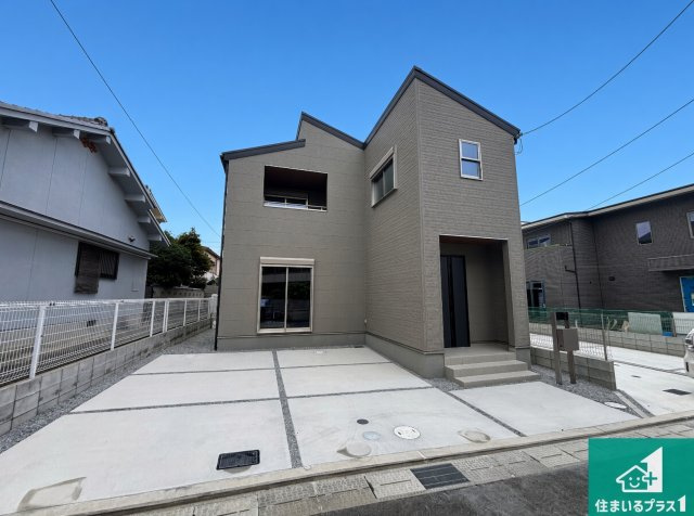 24(土)25(日)現地見学可能！◆堺市美原区平尾　第3期の外観|安心の10年保証！外観を美しく保ち、雨水で汚れを落とします！気になることがありましたら、お気軽にお問い合わせください！
