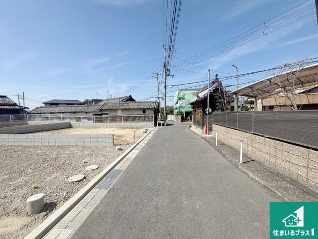 堺市美原区平尾　第3期　新築一戸建ての前面道路含む現地写真|現在建築中！落ち着いた街並みで新生活を始めることが出来そう！周辺の物件も併せてご紹介させて頂きます！