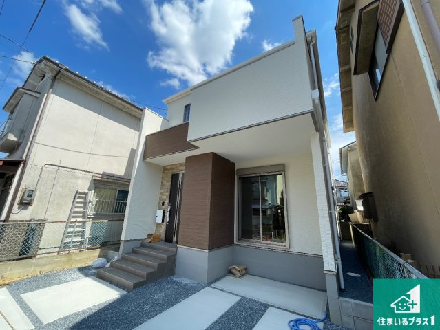 ★29(土)30(日)現地見学可能！★城陽市久世里ノ西　限定1邸の外観|安心の10年保証！外観を美しく保ち、雨水で汚れを落とします！気になることがありましたら、お気軽にお問い合わせください！