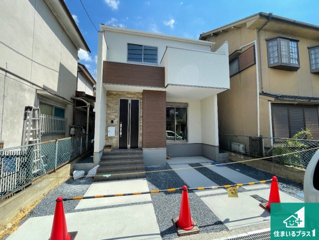 ★29(土)30(日)現地見学可能！★城陽市久世里ノ西　限定1邸の外観|安心の10年保証！外観を美しく保ち、雨水で汚れを落とします！気になることがありましたら、お気軽にお問い合わせください！