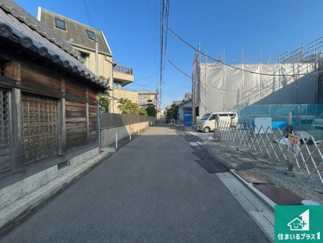 堺市美原区平尾　第3期　新築一戸建ての前面道路含む現地写真|周辺は落ち着いた街並みの住宅地！子育てがしやすい住環境です！まだ未完成ですが、現地でしかわからない事もございます。是非一度ご覧ください。