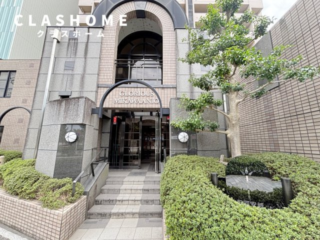 グローリアス三河安城　　刈谷市近郊の賃貸はクラスホーム刈谷店のエントランス