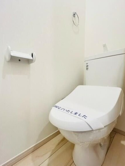 MELDIA春日部のトイレ|※別部屋参照写真です。