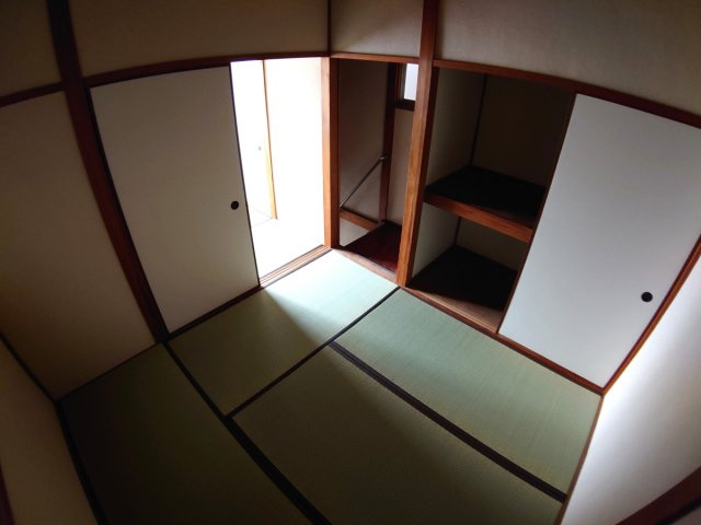 【寝室】 | 中野町貸家
