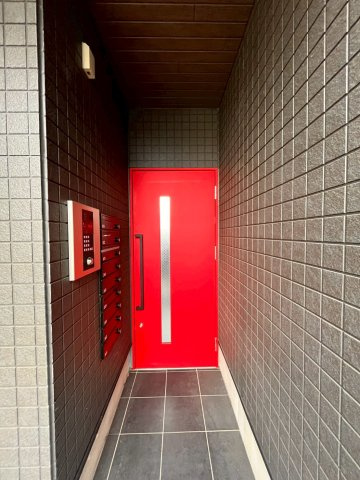 メゾンソレイユ名駅西　名古屋市賃貸　仲介手数料無料のエントランス