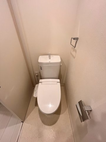 メゾンソレイユ名駅西　名古屋市賃貸　仲介手数料無料のトイレ
