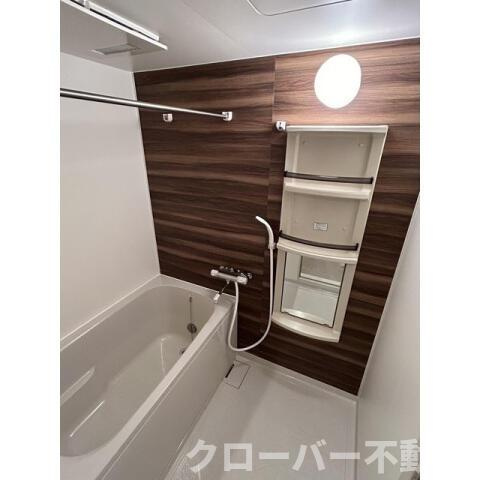 プランドール坂出駅前の浴室
