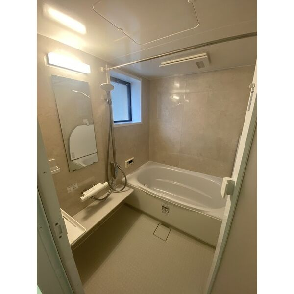 インターフェルティ真田山の浴室