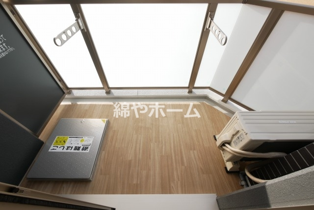 プライマル四天王寺前夕陽ヶ丘の玄関|落ち着いた玄関です