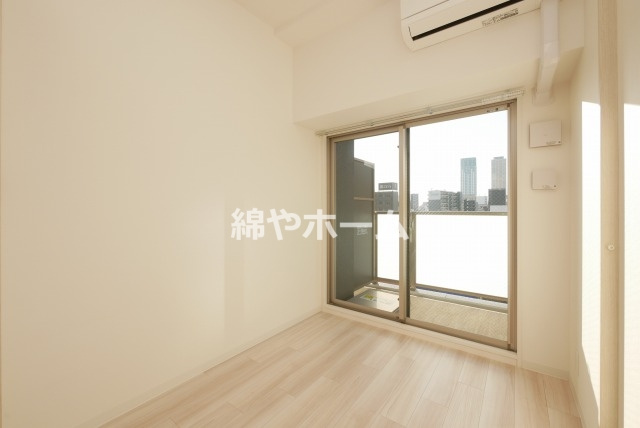 プライマル四天王寺前夕陽ヶ丘の寝室|開放的な寝室です