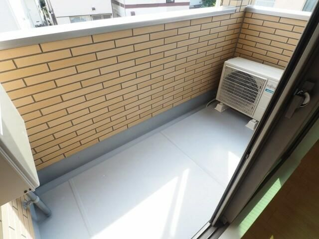 フォレストオハナ　Ｂ棟のバルコニー