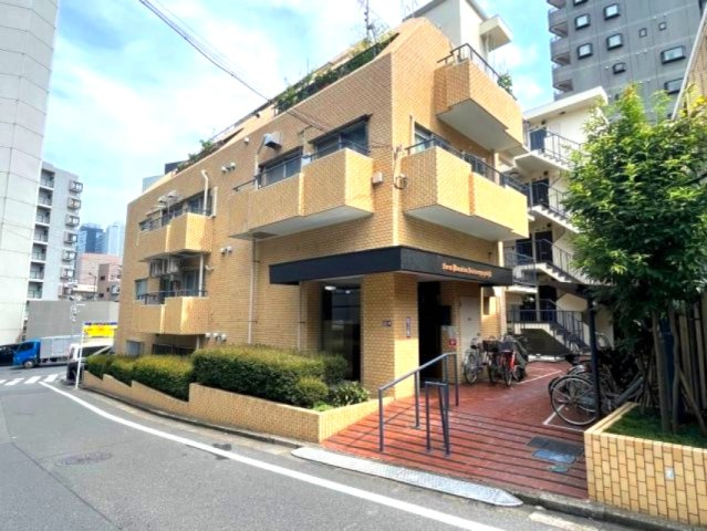 ライオンズマンション中野弥生町の外観