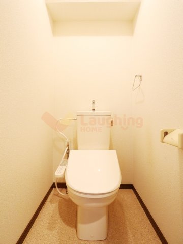 シャルム六ツ門のトイレ|清潔感のあるトイレです※別号室のお写真になります。