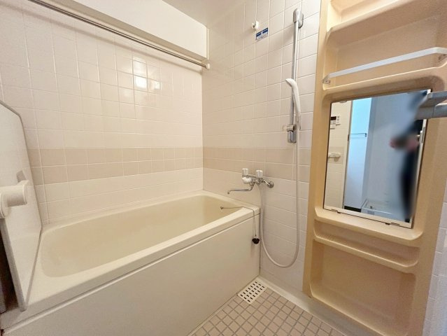 ライオンズマンション上桂　の浴室|スイッチオンで熱々お風呂に！いつでも温かい湯舟につかれます！（R8.3撮影）