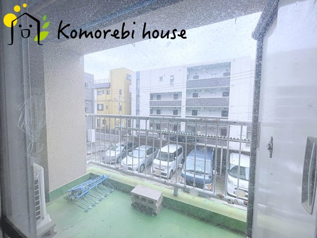 東営マンションのバルコニー