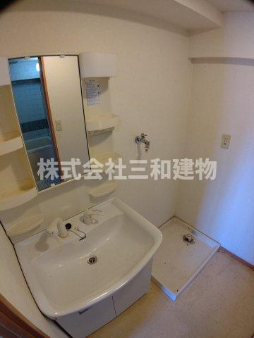 シャルム松木の洗面所|同間取り別室の参考写真です