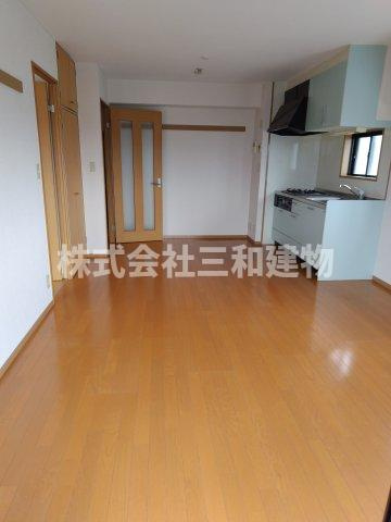 シャルム松木の居間・リビング|同物件別室参考写真