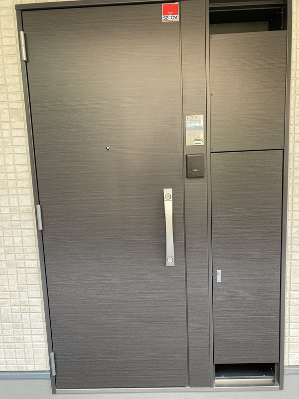 リブリ・セリジエの玄関|同施工参考写真となります