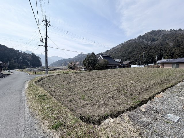 丹波市春日町鹿場の売地