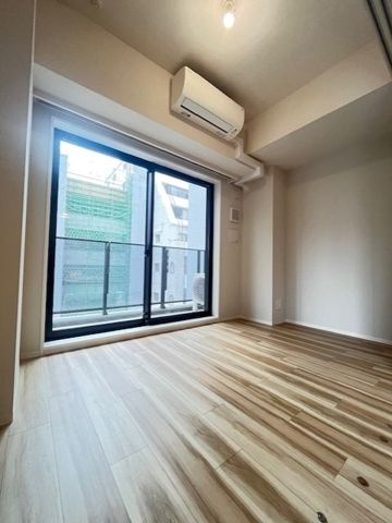 ＯＮＥ ＲＯＯＦ ＲＥＳＩＤＥＮＣＥ ＡＳＡＫＵＳＡＢＡＳＨＩのバルコニー