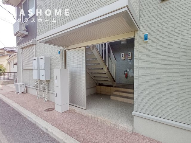 ローベルジュ　A　　　刈谷市の賃貸はクラスホーム刈谷店のエントランス