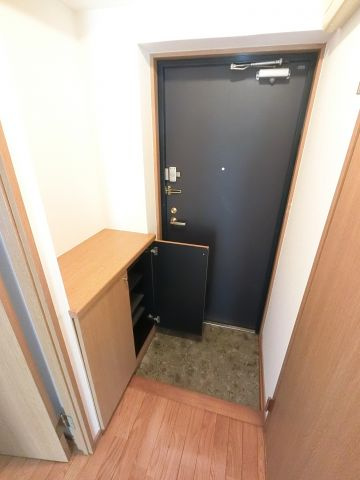 【玄関】