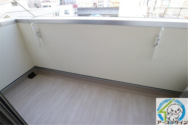 サンプット東仲ノ町のバルコニー|パース写真