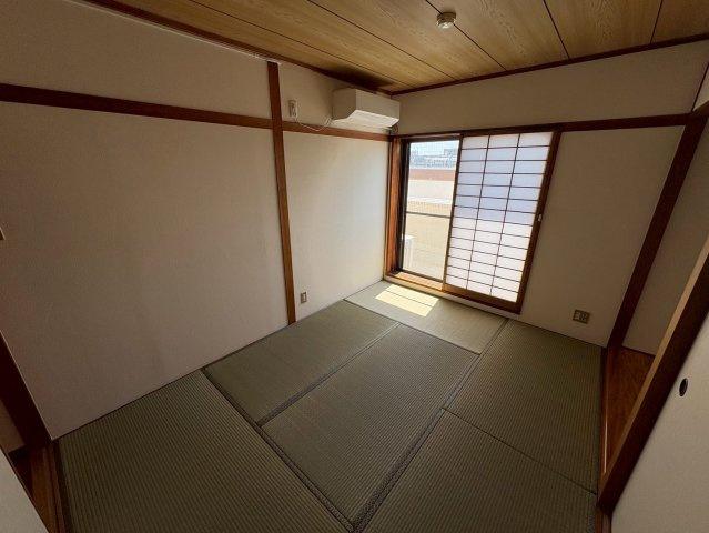 ナンカイ７の和室