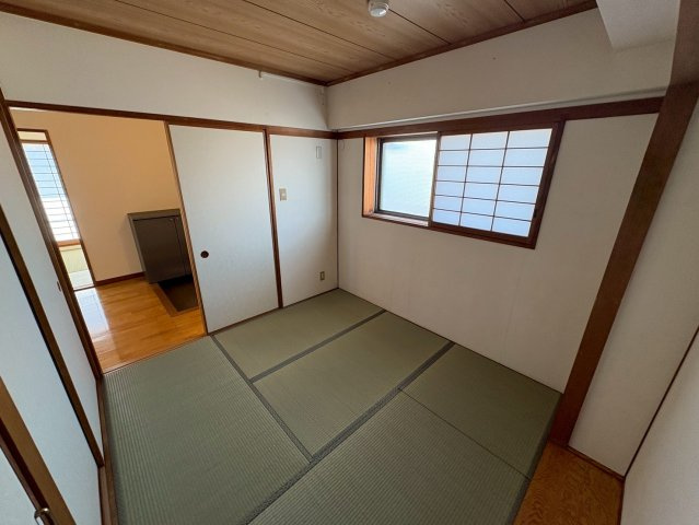 ナンカイ７の和室